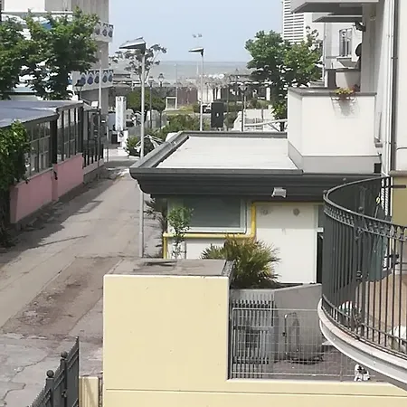 شقة Casa Massimo Con Giardino Fronte Mare