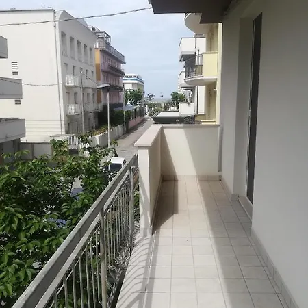 شقة Casa Massimo Con Giardino Fronte Mare ريميني
